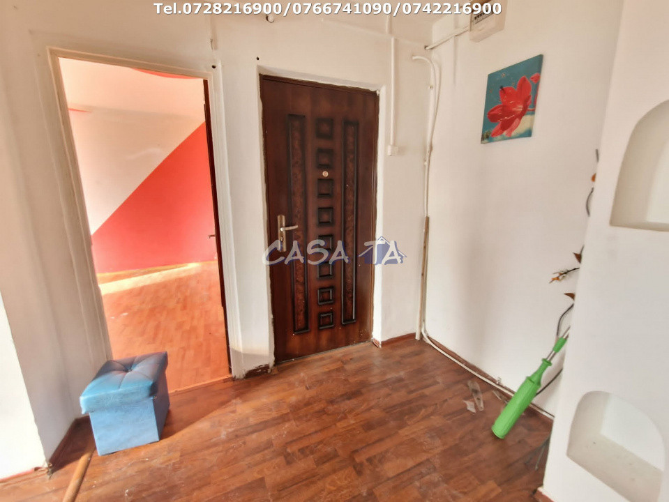Apartament 3 camere ,situat în Rovinari, Str. 22 Decembrie 1989