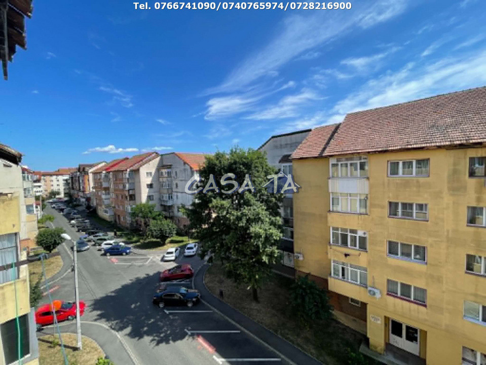 Apartament 3 Camere, Etaj 4,  Str. Corneliu Coposu,Târgu Jiu - Zona Centrală