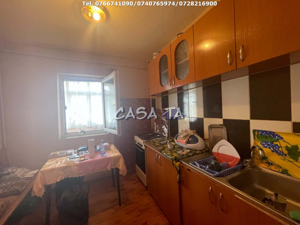Apartament 2 Camere, Etaj 2, Rovinari