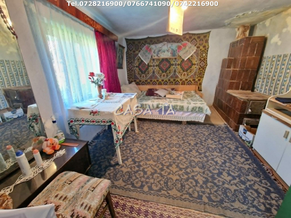 Casa situata în orasul Târgu-Carbunesti , Sat Ștefănești