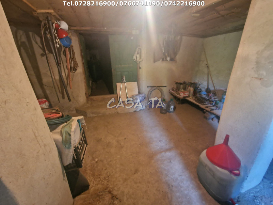 Casa situata în orasul Târgu-Carbunesti , Sat Ștefănești