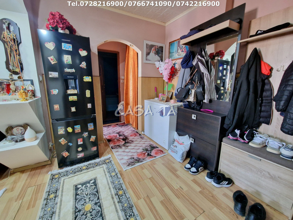 Apartament 2 camere, situat în Rovinari, Str. Florilor 
