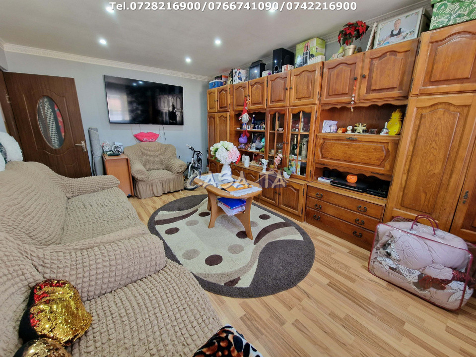 Apartament 2 camere, situat în Rovinari, Str. Florilor 