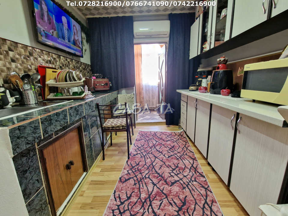 Apartament 2 camere, situat în Rovinari, Str. Florilor 