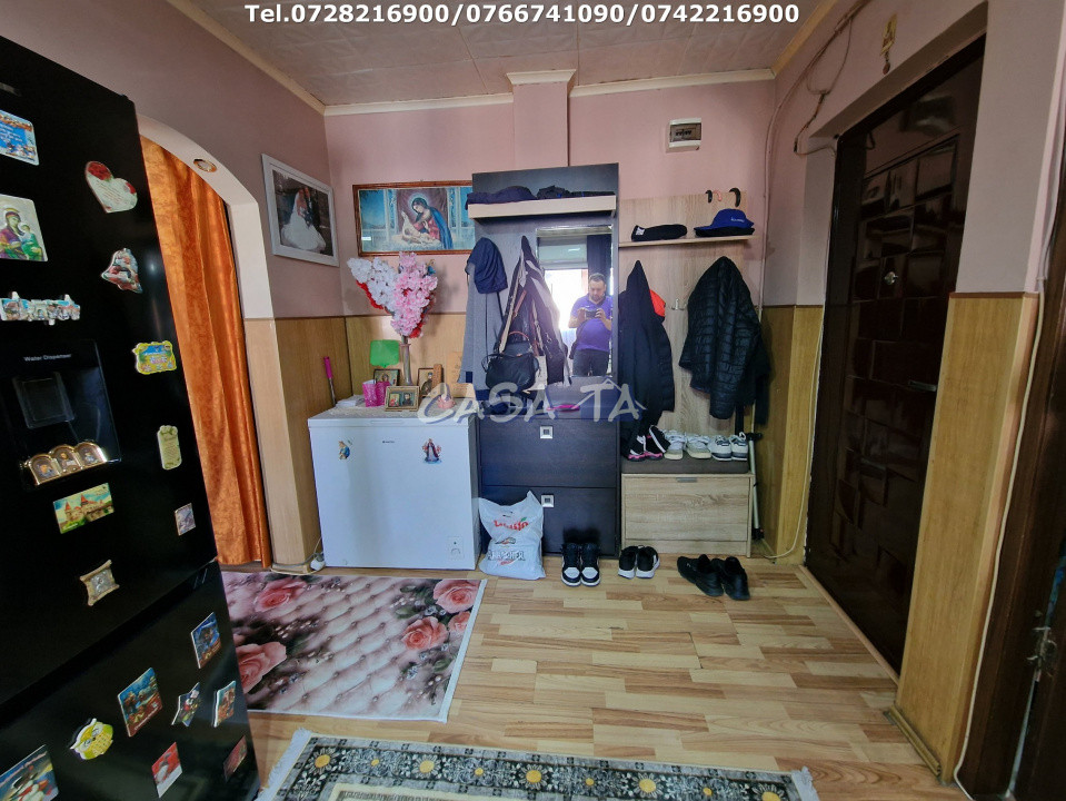 Apartament 2 camere, situat în Rovinari, Str. Florilor 