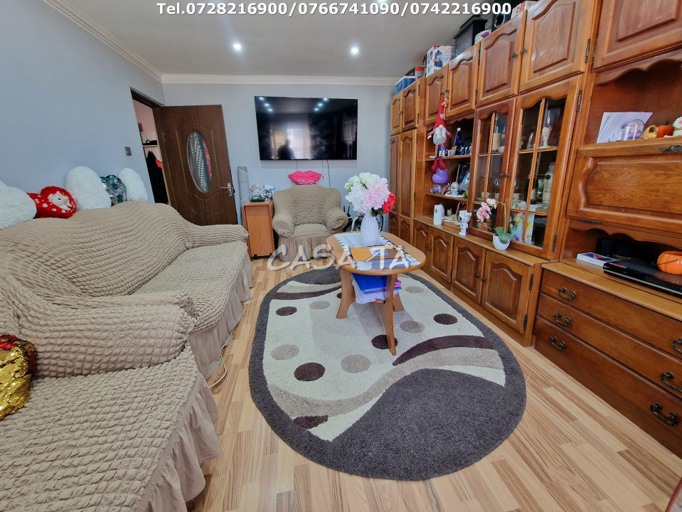 Apartament 2 camere, situat în Rovinari, Str. Florilor 