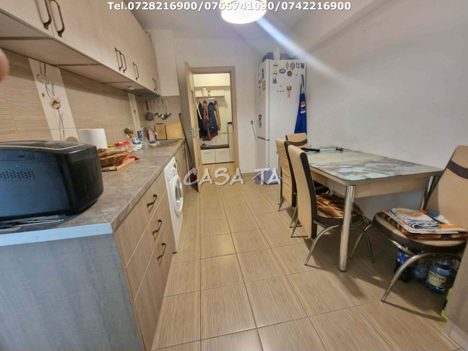 Apartament 4 camere, situat în Târgu Jiu, Bld C-tin Brancusi (Ultracentral)