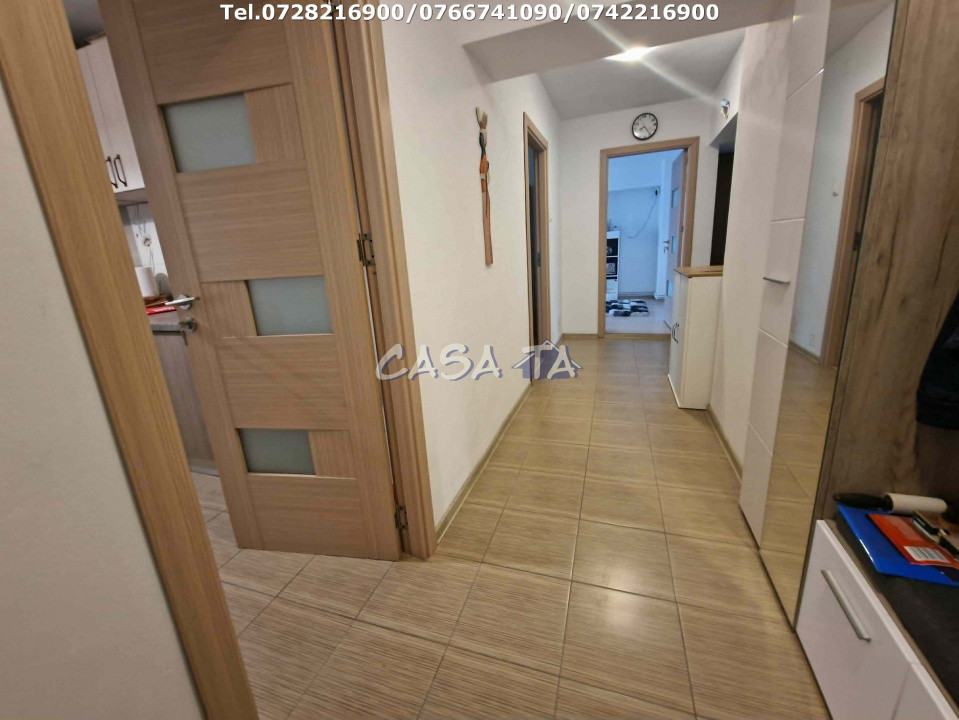 Apartament 4 camere, situat în Târgu Jiu, Bld C-tin Brancusi (Ultracentral)