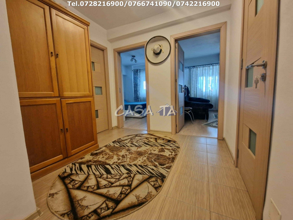 Apartament 4 camere, situat în Târgu Jiu, Bld C-tin Brancusi (Ultracentral)