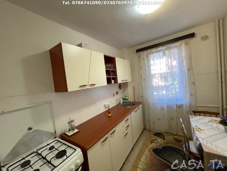 Apartament 2 Camere, Etaj 2, Aleea Unirii