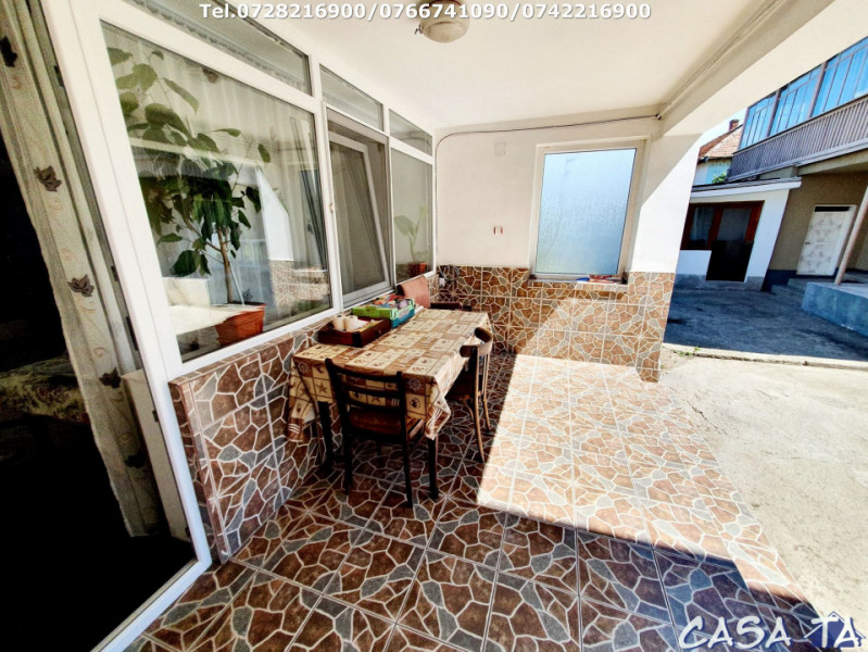  Casa in Targu Jiu, Romanesti 