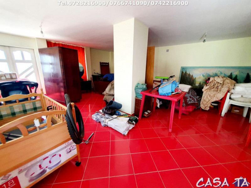  Casa in Targu Jiu, Romanesti 