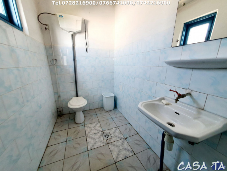  Casa in Targu Jiu, Romanesti 