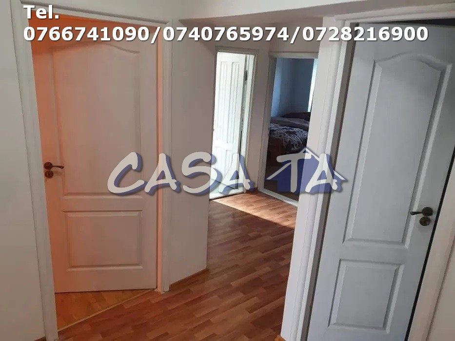 Apartament 3 Camere, Etaj 1, Victoriei - Zona Pietonala