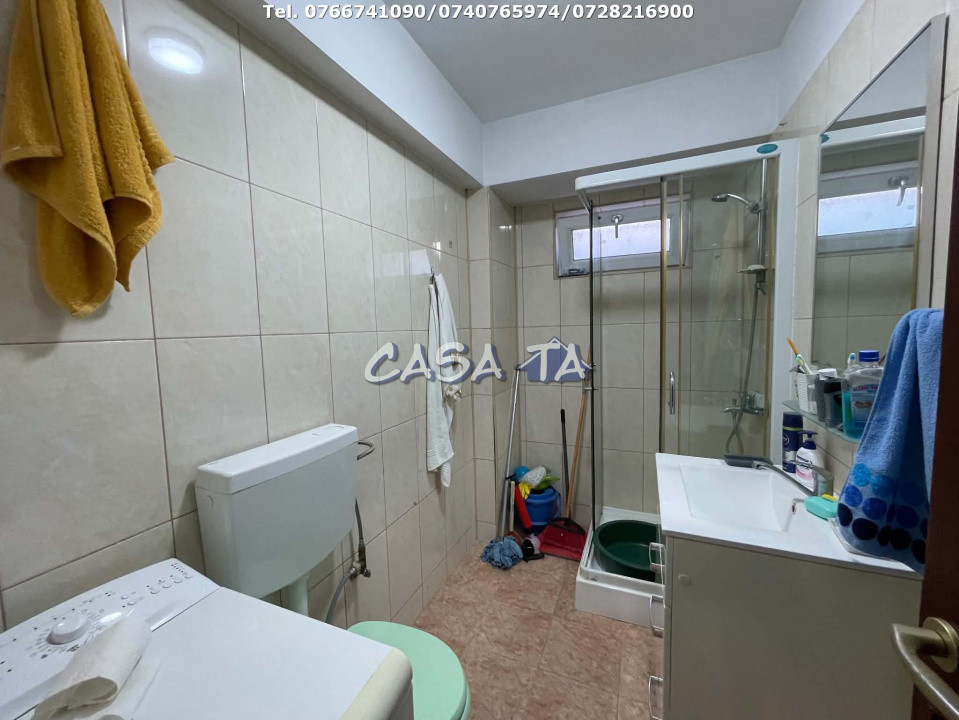 Apartament 1 Camera, Etaj 1, Strada Dacia - Zona Mall, Targu Jiu