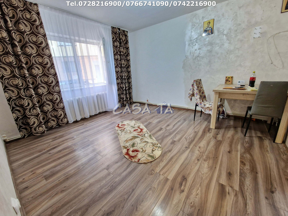 Apartament 3 camere ,situat în Târgu Jiu, Str. Olari