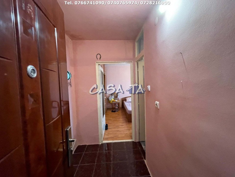 Garsoniera Confort 1, Etaj 3, Bld. Ecaterina Teodoroiu - Tg-Jiu