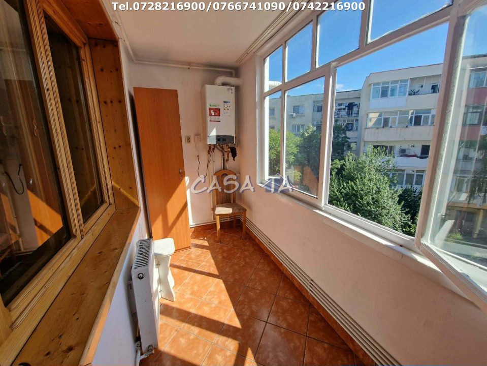 Închiriere apartament 3 camere, Str.Zambilelor