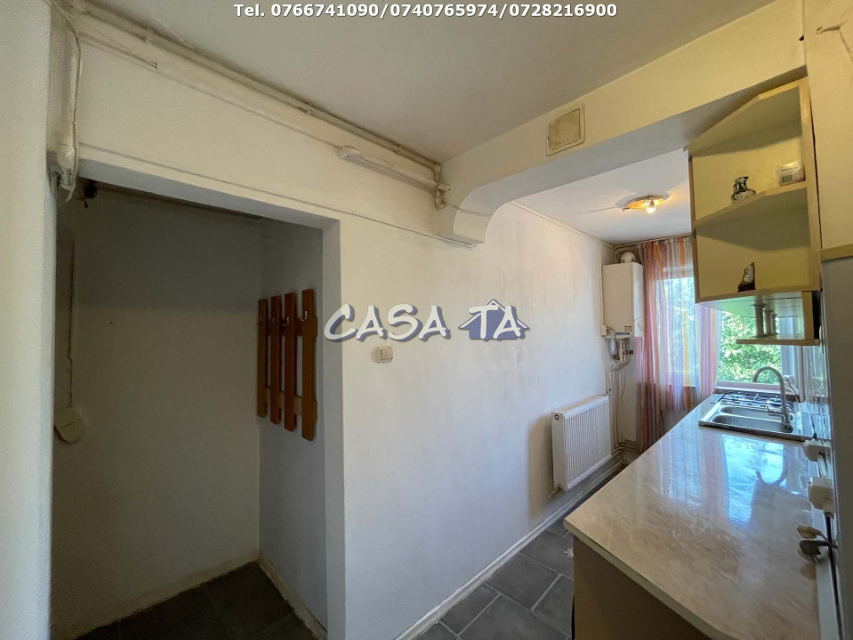 Apartament 2 Camere, Etaj 3, Strada Olari - Targu Jiu