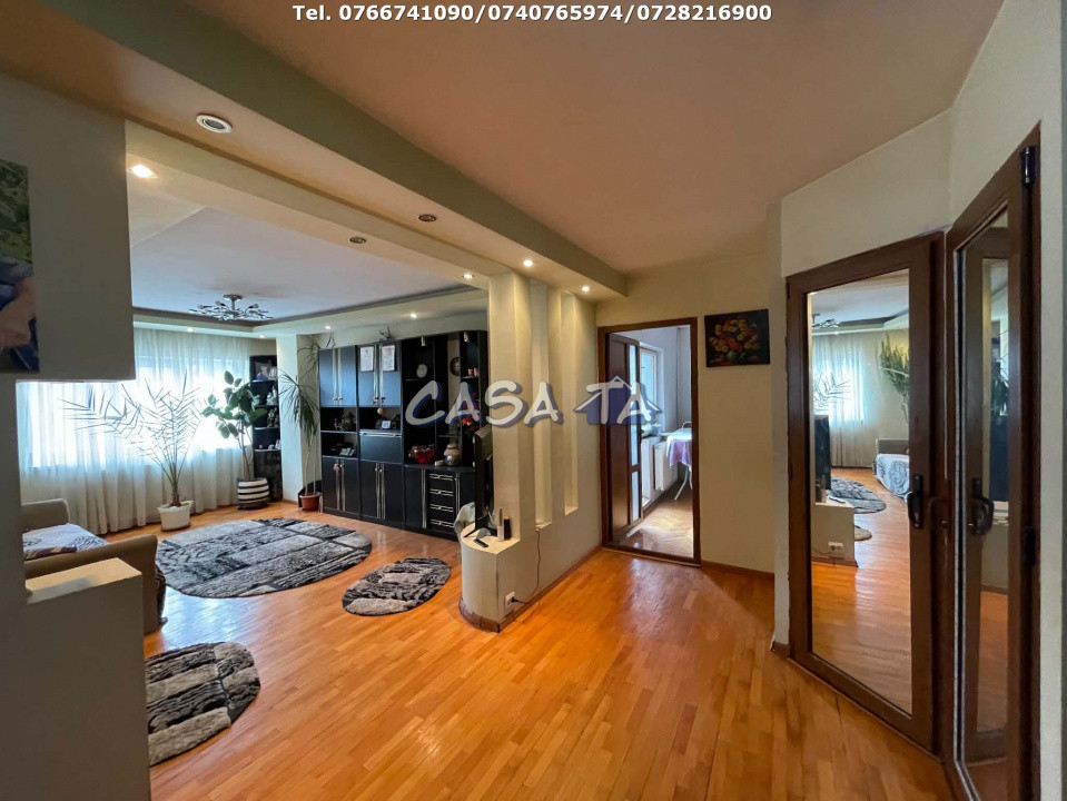 Apartament 4 Camere, Etaj 2, Strada Victoriei