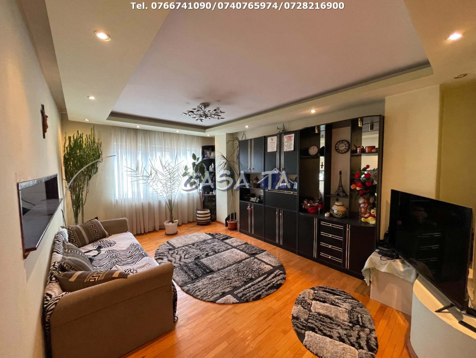 Apartament 4 Camere, Etaj 2, Strada Victoriei
