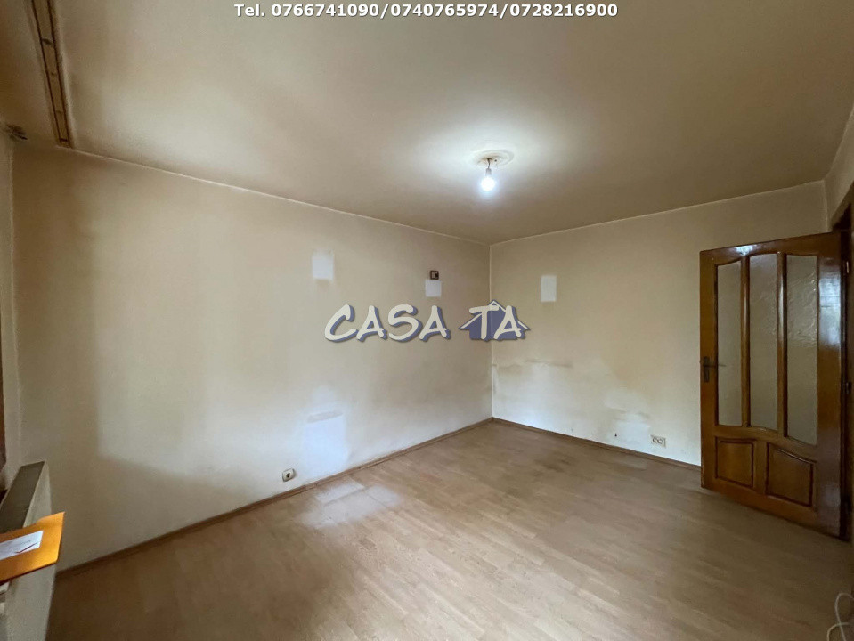 Garsoniera Confort 1, Etaj 1, Strada Comuna din Paris - Targu Jiu