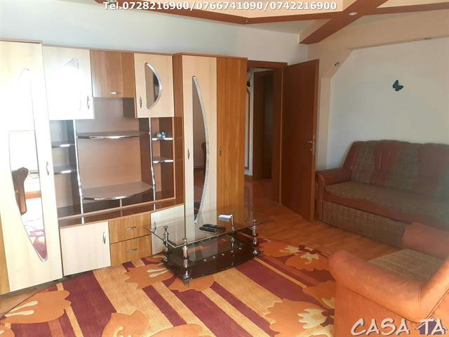Apartament 3 camere ,Str Comuna din Paris