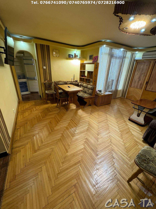 Apartament 5 Camere, Etaj 5/8, Bulevardul Republicii - Zona Garii.