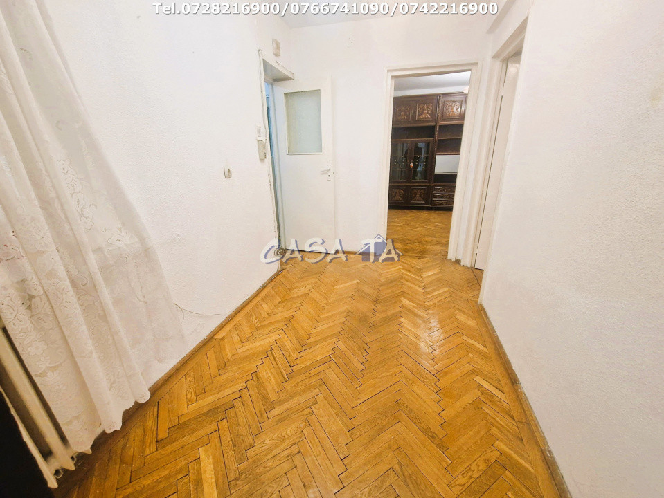 Apartament 3 camere, situat în Târgu Jiu, Str. Nicolae Bălcescu 