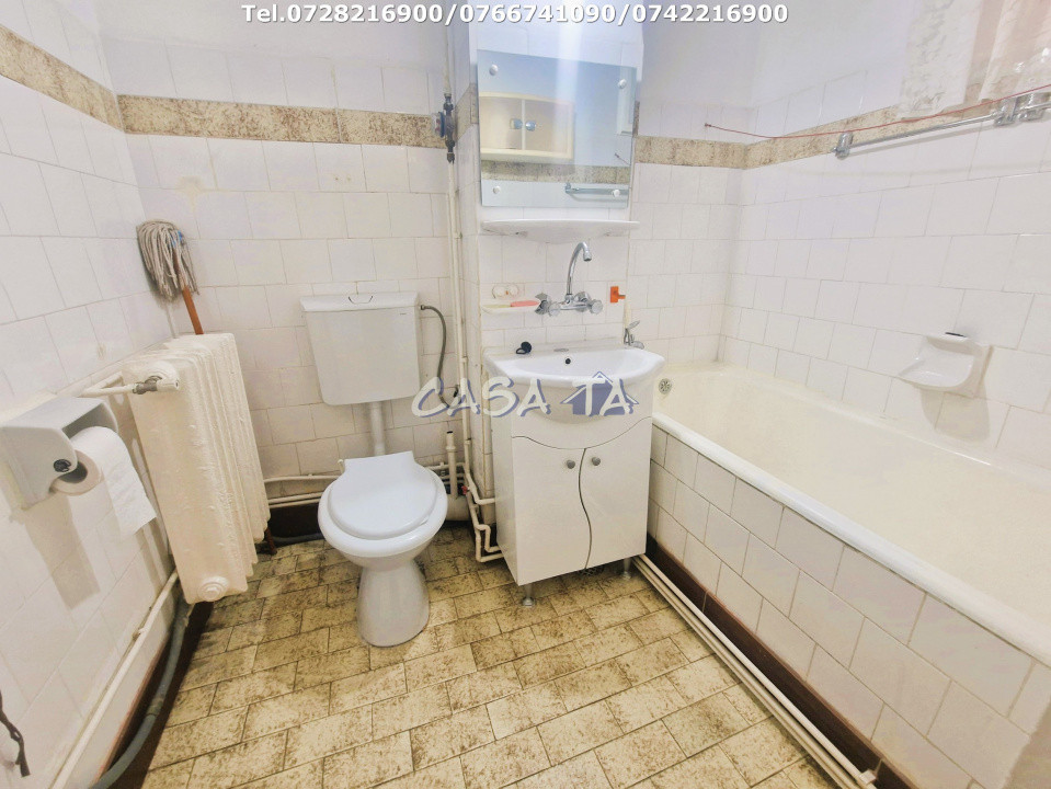 Apartament 3 camere, situat în Târgu Jiu, Str. Nicolae Bălcescu 