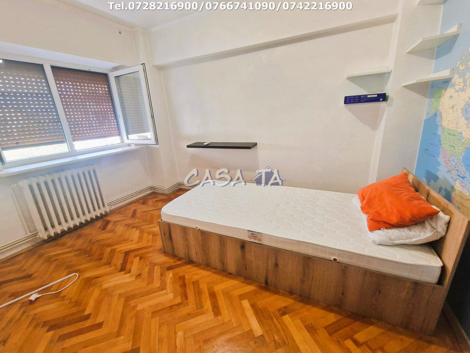Închiriere apartament 3 camere , situat în Târgu Jiu, Str 23 August