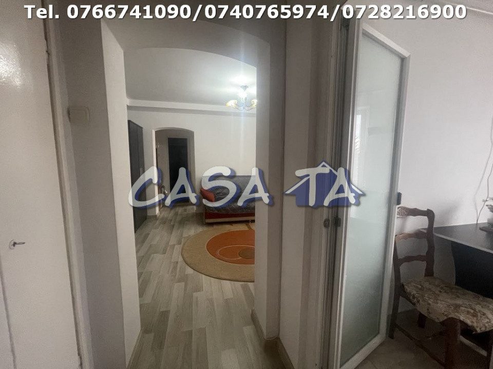 Apartament 3 Camere, Etaj 3, Strada Aleea Unirii - Zona Centrala 