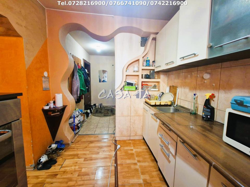 Apartament 3 camere, situat în Târgu Jiu, Aleea Teilor