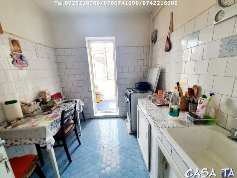 Apartament 3 camere ,situat în Târgu Jiu, Str Agriculturii