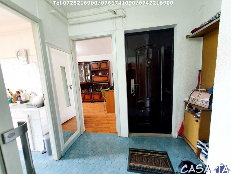 Apartament 3 camere ,situat în Târgu Jiu, Str Agriculturii