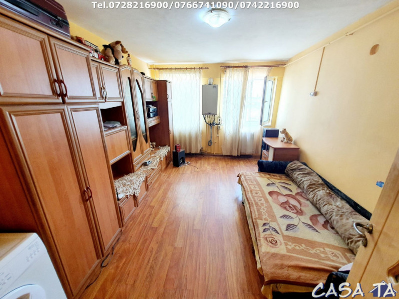 Garsoniera, situata în Târgu Jiu, Ciocârlau