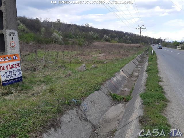 Teren 3800 mp, Barajelor