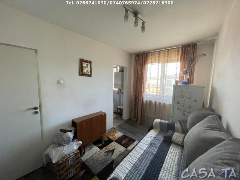 Apartament 3 Camere, Etaj 4, Strada Minerilor