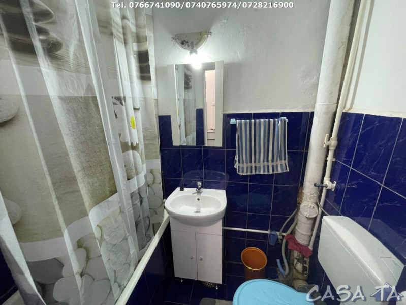 Apartament 3 Camere, Etaj 4, Strada Minerilor