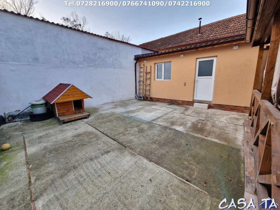 Casa situata în Ursati, Str.Pajistei