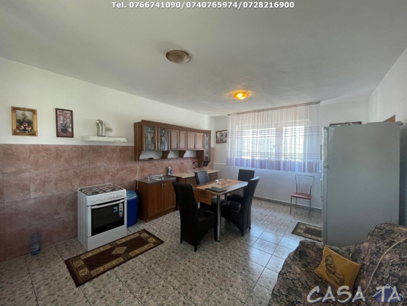 Apartament 3 Camere, Etaj 1, Strada Termocentralei