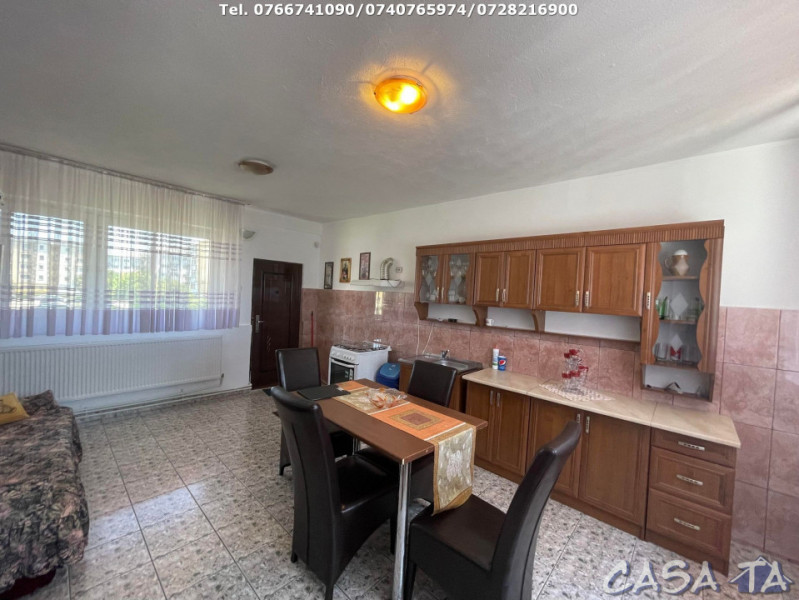 Apartament 3 Camere, Etaj 1, Strada Termocentralei