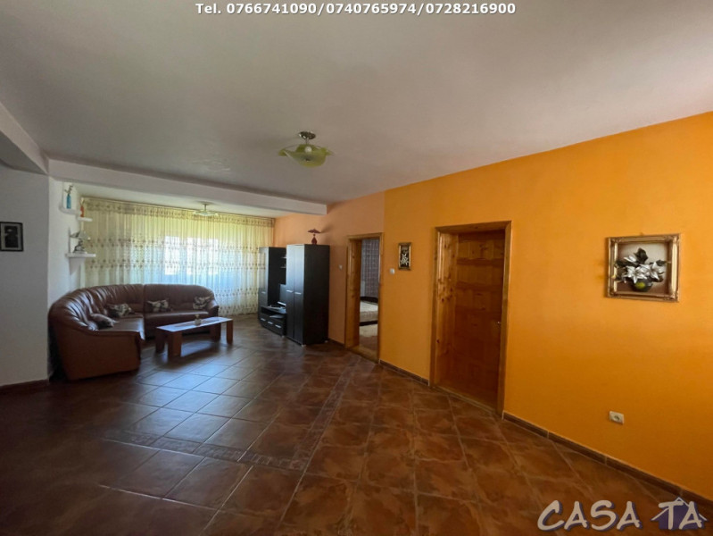 Apartament 3 Camere, Etaj 1, Strada Termocentralei