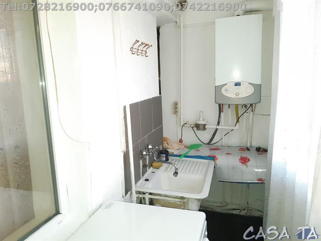 Garsoniera, situata în Târgu Jiu, Aleea Plopilor