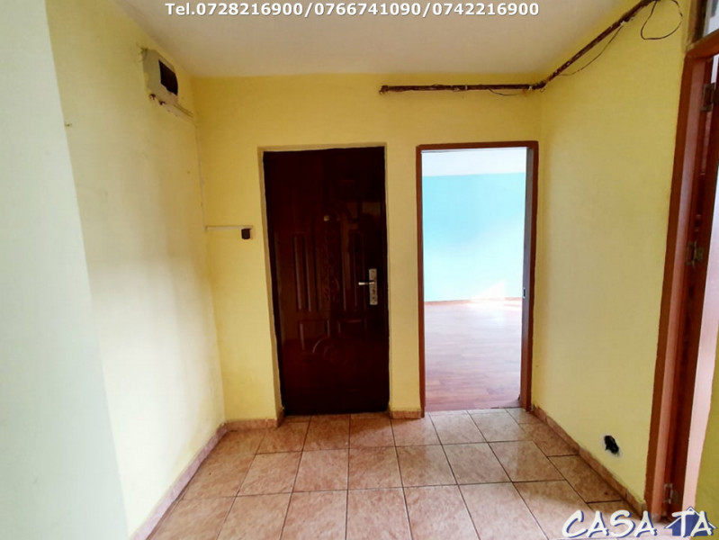  Apartament 3 camere ,situat în Motru, Str Primaveri