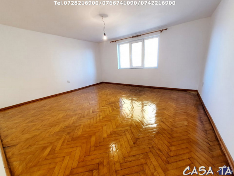 Casa P+1, situata în Balesti-Ceauru, Str. Trandafirilor