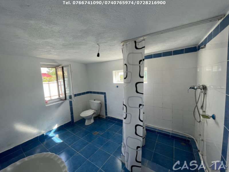 Casa 4 Camere si teren aferent (2200 mp), Strada Petresti, Targu Jiu