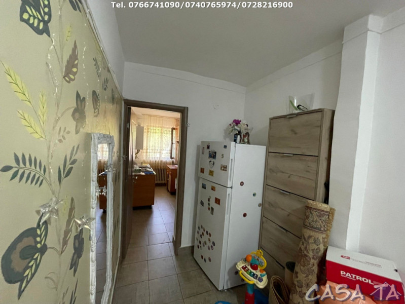 Apartament 2 Camere, Parter, Strada Zambilelor