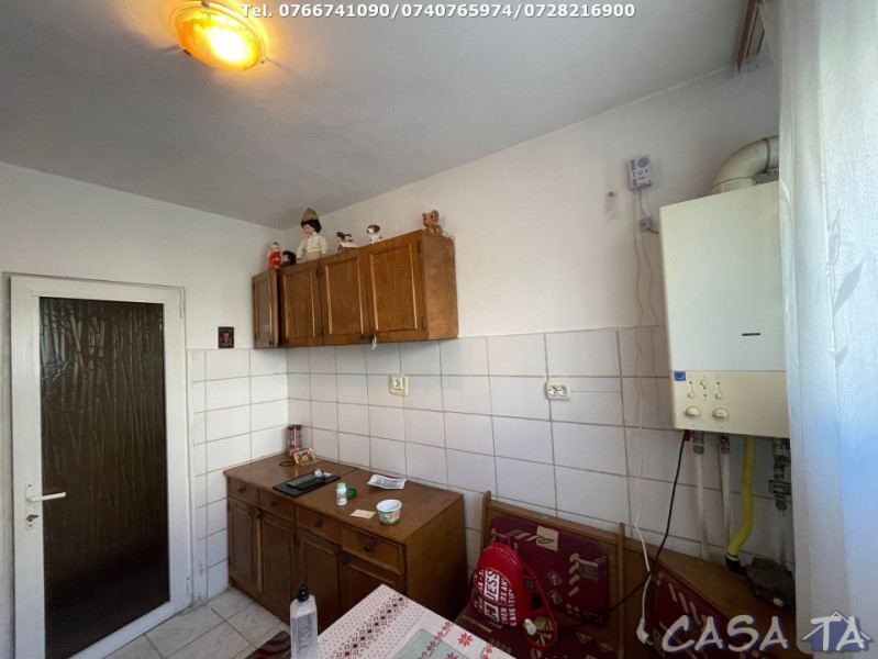 Apartament 2 Camere, Etaj 1, Strada G-ral Christian Tell