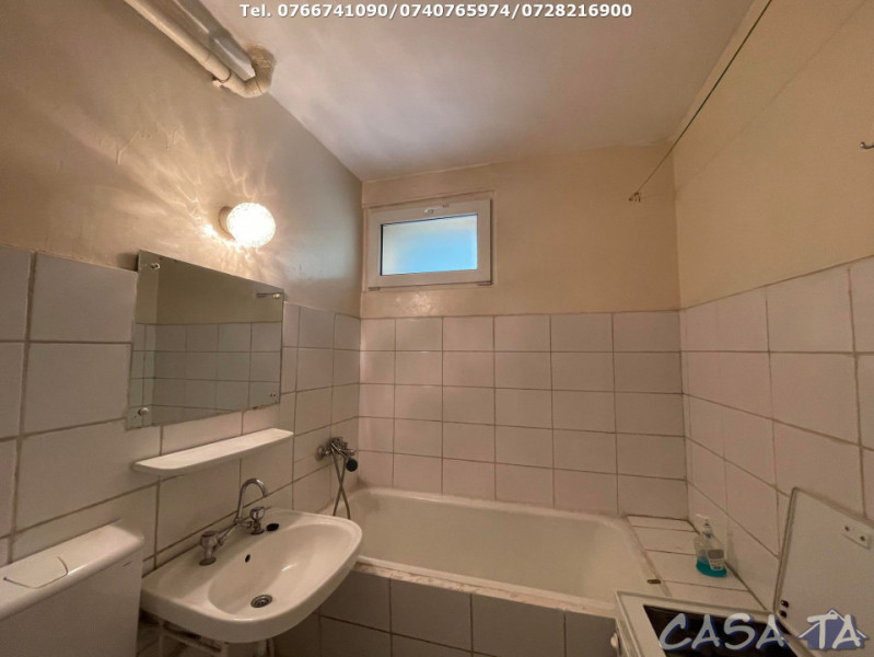 Apartament 2 Camere, Etaj 1, Strada G-ral Christian Tell